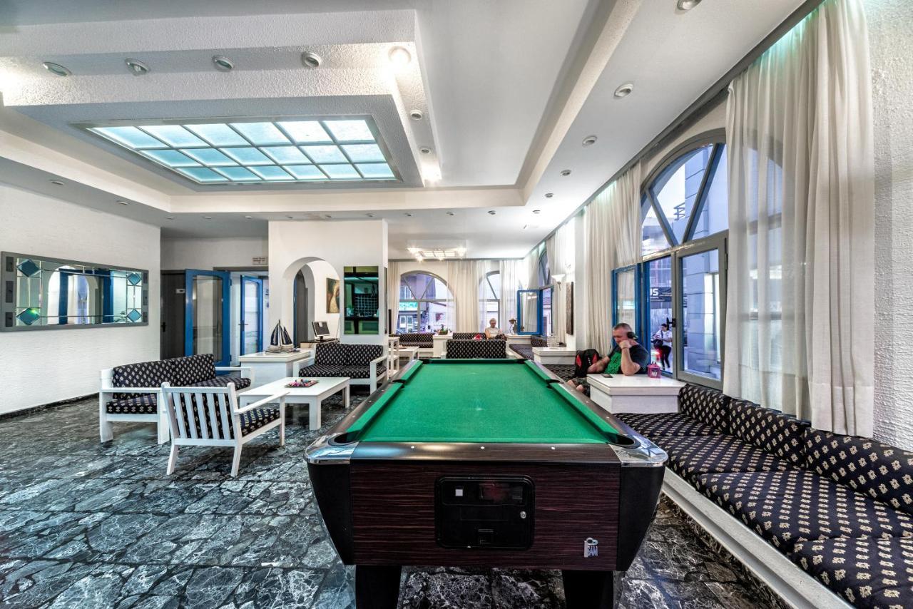 Hotel Iro Херсонісос Екстер'єр фото